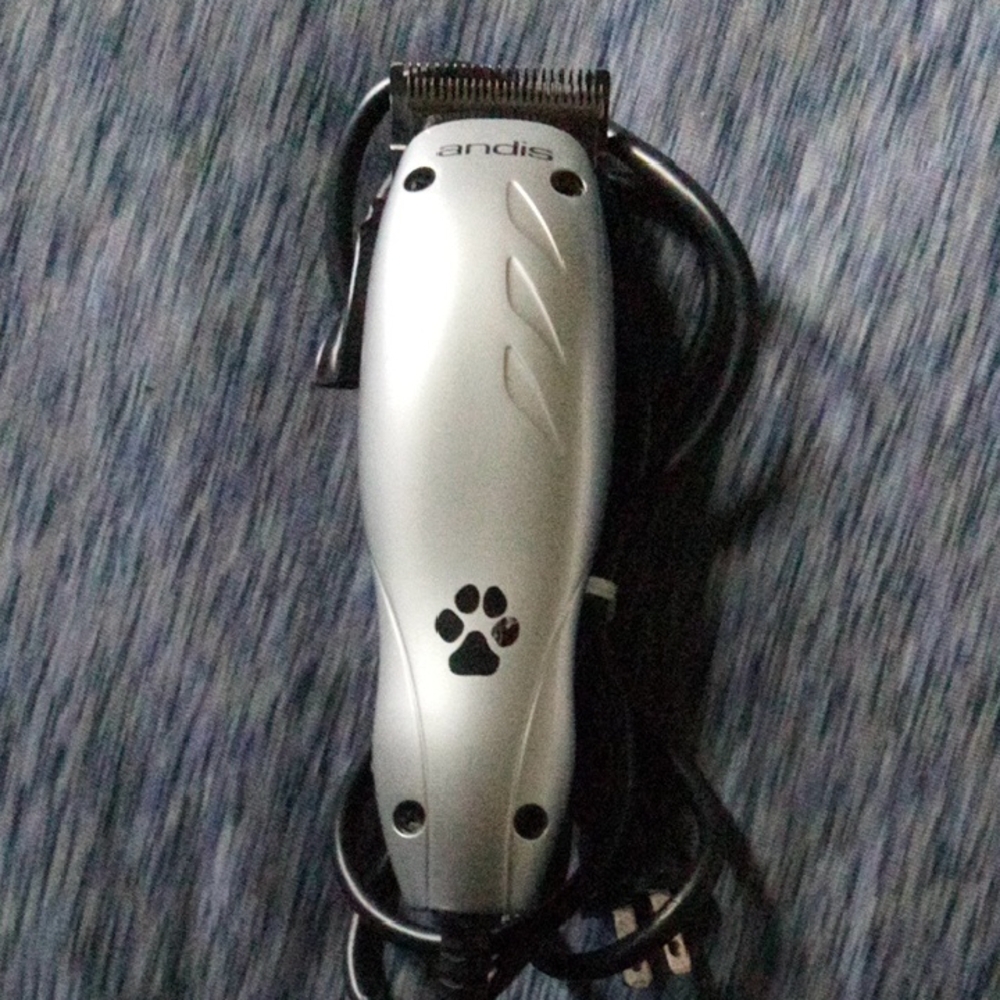 Andis Silver Clipper with Black Paw Design
